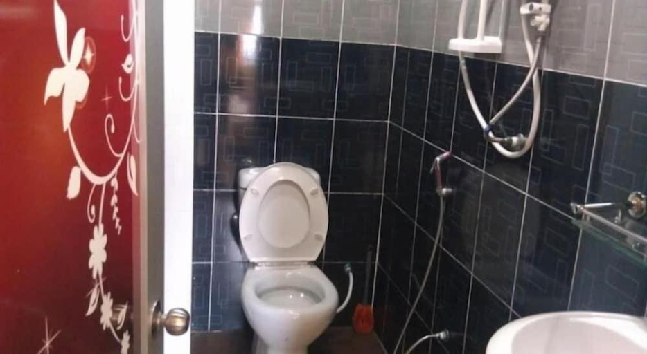 Bathroom 2, New Wave Vines Hotel, Seri Kembangan