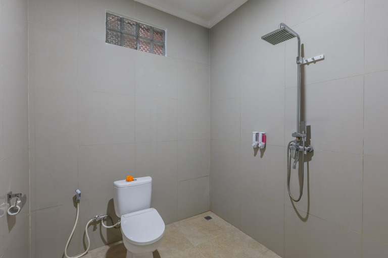 Bathroom 5, Hanaka Riverside Ubud, Gianyar