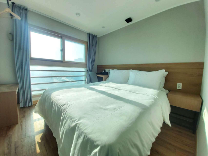 5, Hotel Moon, Jeju