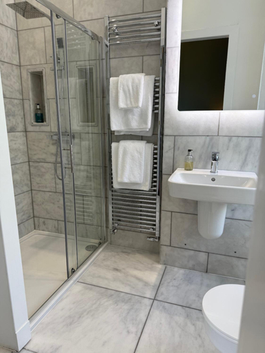 Bathroom 2, Limefield Mansion House, West Lothian