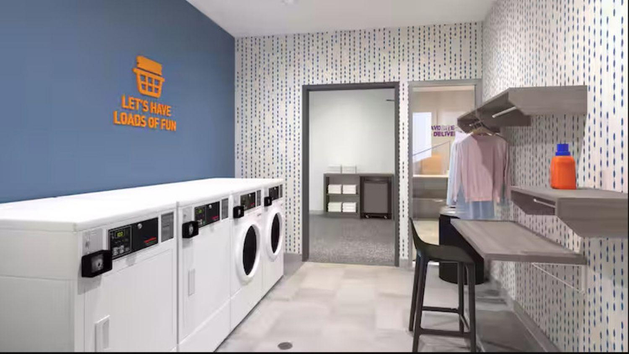 Washing machine, Home2 Suites By Hilton Weston Ft. Lauderdale, Broward