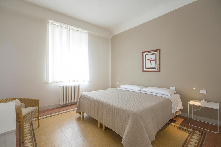 Bedroom 2, Regis Condo, Siena