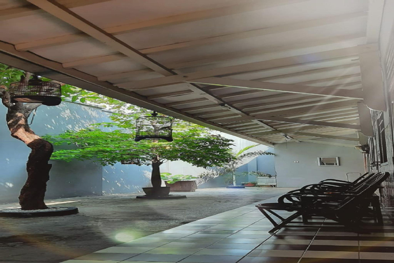 Others 5, The Westerners Homestay, Solo