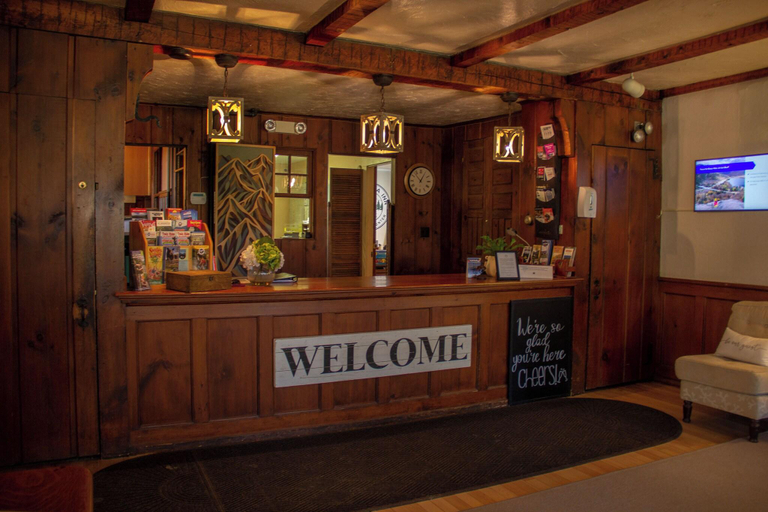 Public Area 2, The Franconia Inn, Grafton