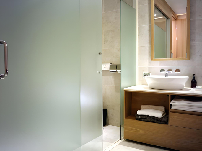 Bathroom 4, TRT Hotel, Busanjin