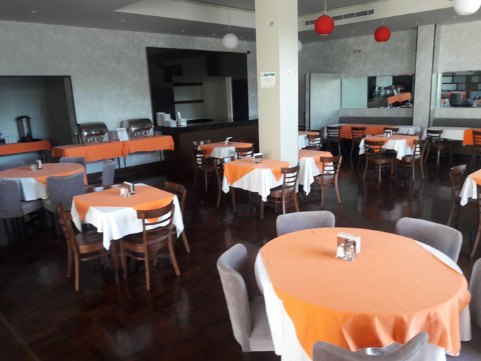 Food & Drinks 4, MBM Red Sun, Monterrey