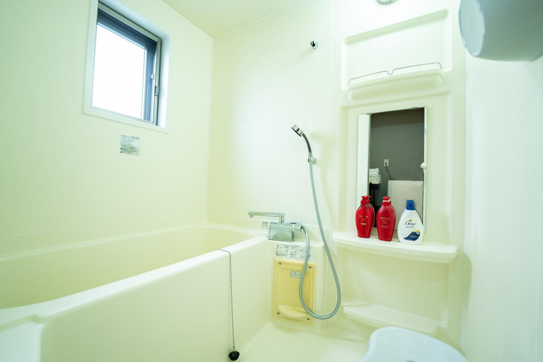 Bathroom 3, 限定割引-天文館まですぐ-ファミリーにおすすめアパートメントSun Route Hirano-cho, Kagoshima