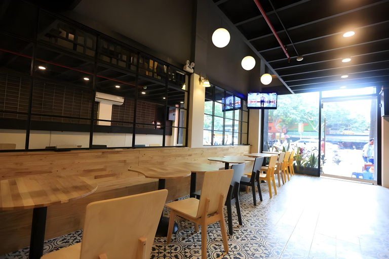 Food & Drinks 4, Phu Gia Hotel , District 1