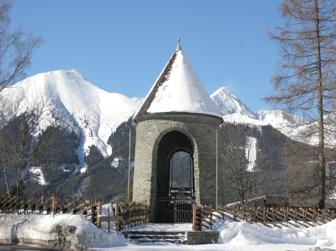 Others 5, Chalet Hohentauern by Ski Lift, Murtal