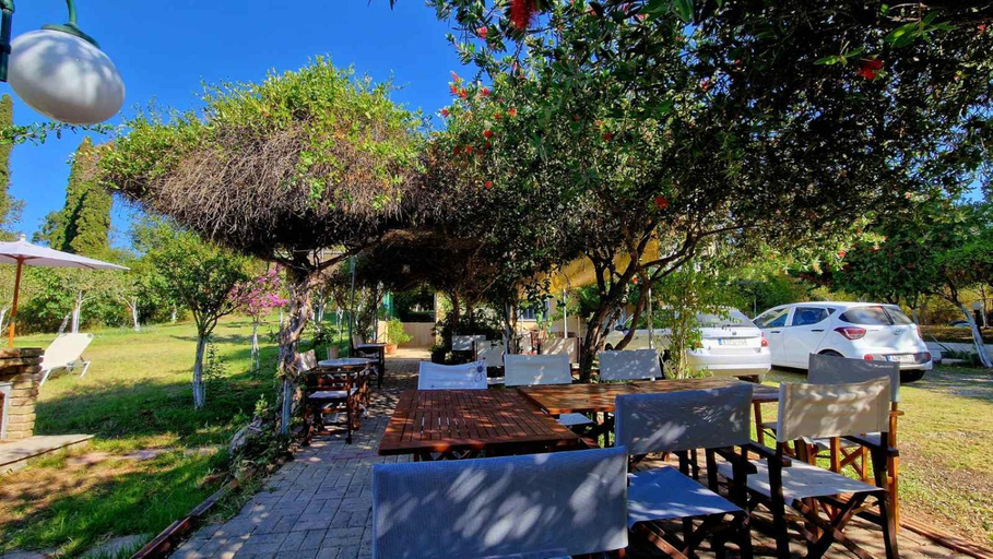 Food & Drinks 3, Scorpios Apartments, Ionian Islands