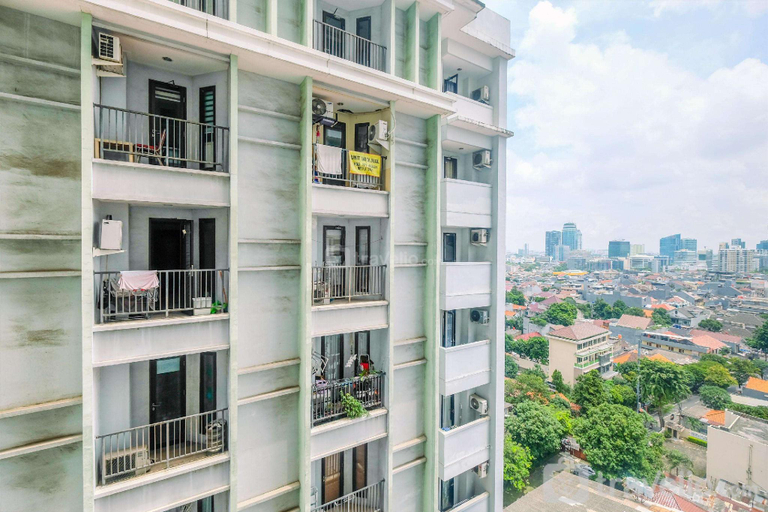 Exterior & Views 5, Comfort Studio Tamansari Sudirman Apartment By Travelio, South Jakarta