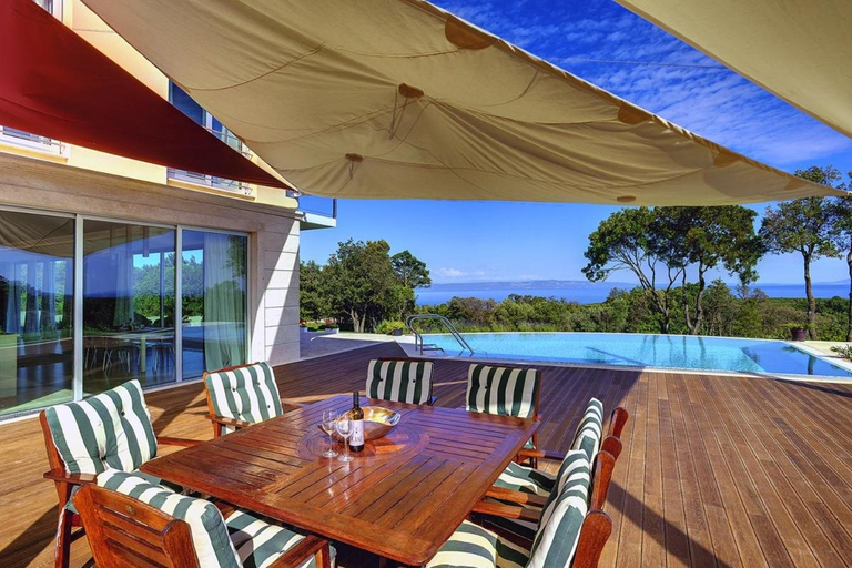 Others 3, Villa in Istria with Infinity Pool  Sauna, Marčana
