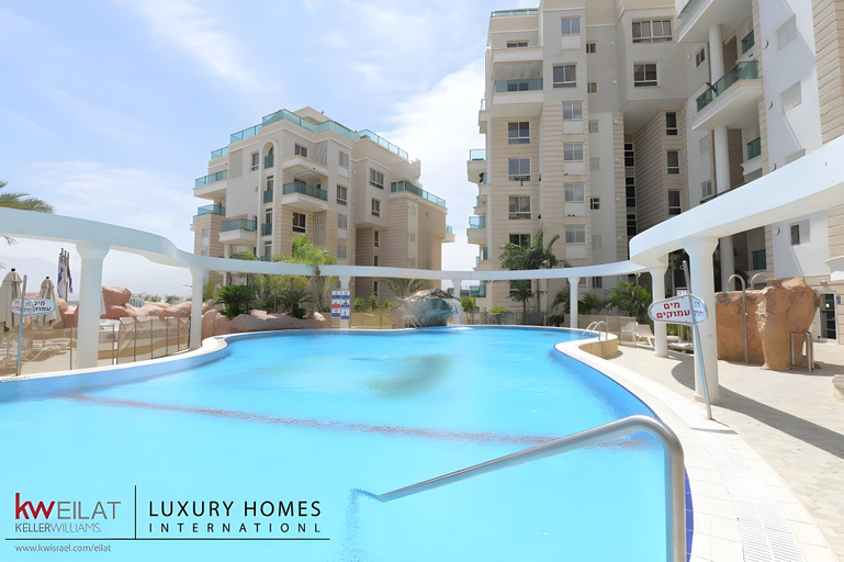 Sport & Beauty 2, Modern 2BR APT Golf Residence