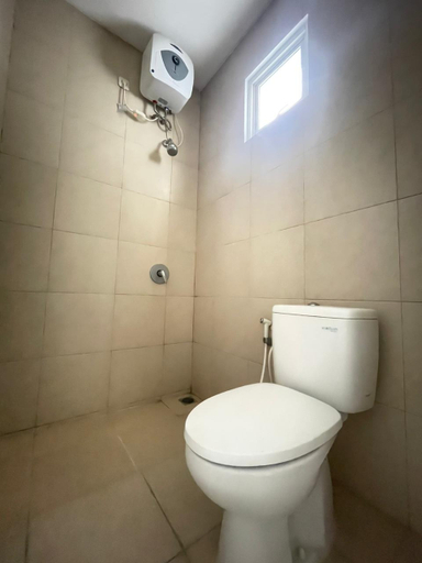 Bathroom, Kazumi Guest House 02, Malang