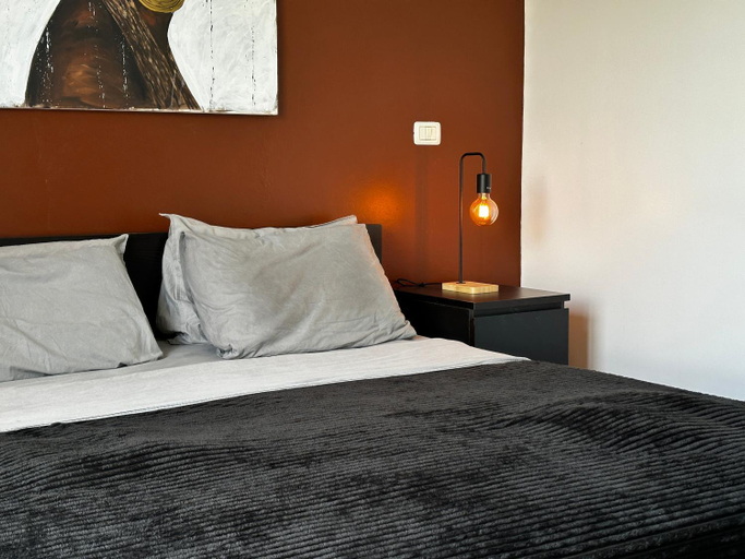 Bedroom 3, Leme Bedje - By Bobbywashere