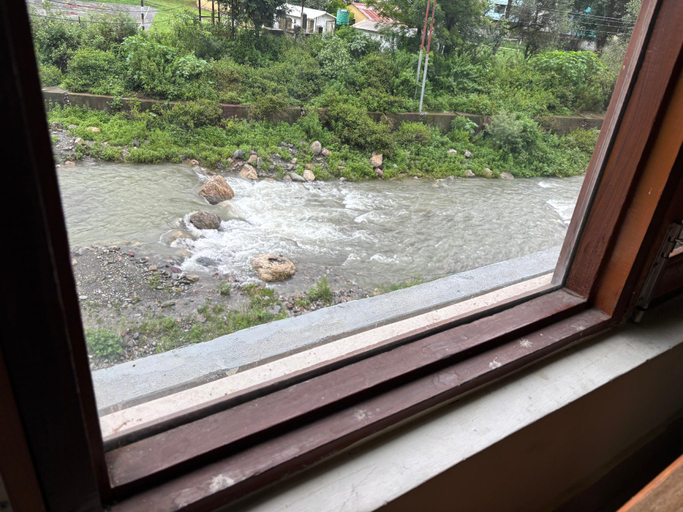 Others 4, Hotel Ankita River View, Dehradun
