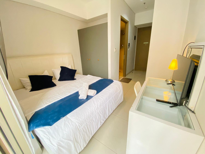 Bedroom 2, Taman Anggrek Residence by Micky Studio 13, West Jakarta