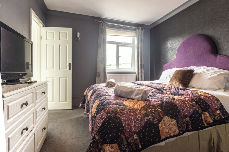 Room 3, Ty Glyndwr Hotel Bangor, Gwynedd