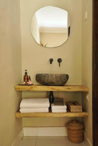 Bathroom 4, Hani Hideaway, Lombok