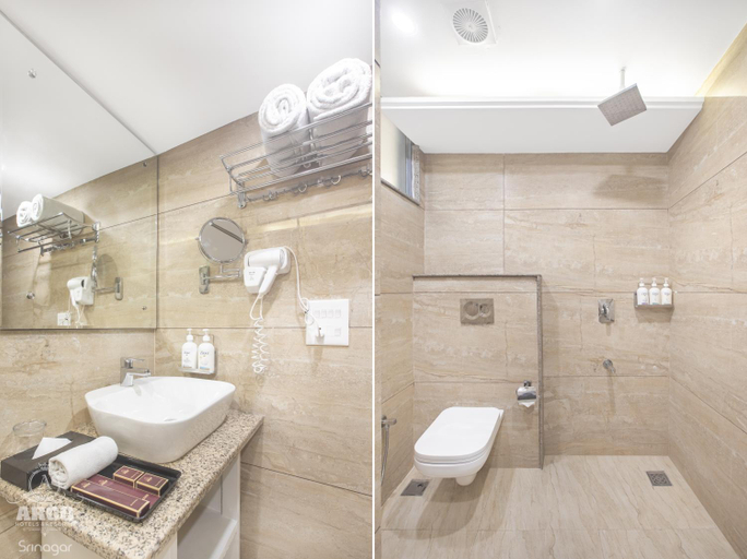 Bathroom 5, ARCO Hotels & Resorts Srinagar, Srinagar