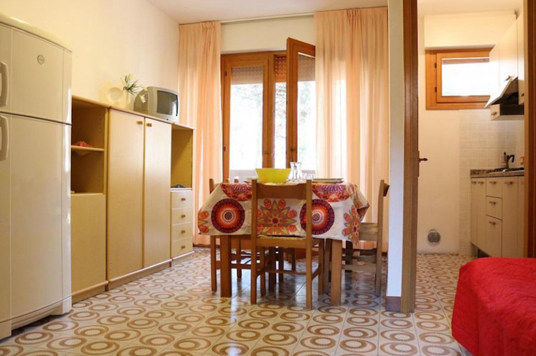 Bedroom 2, Nice Apartment Very Close To The Beach, Venezia