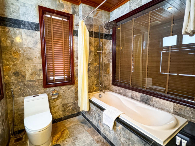 Bathroom 5, TTC HOTEL HOI AN, Da Nang