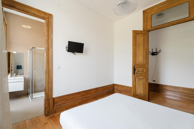 Others 4, Casa de Cambres - by RowdHouses, Lamego
