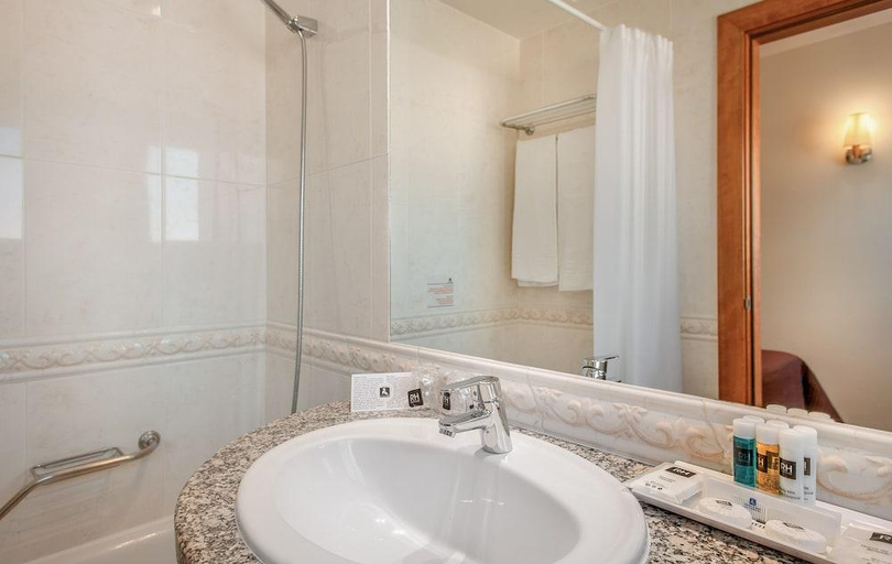 Bathroom 4, RH Princesa, Alicante