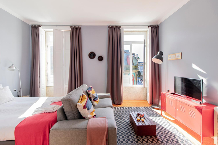 3, Porto Life Studio by LovelyStay, Porto