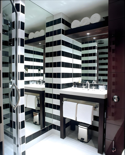 Bathroom, mour hotel, Nottinghamshire