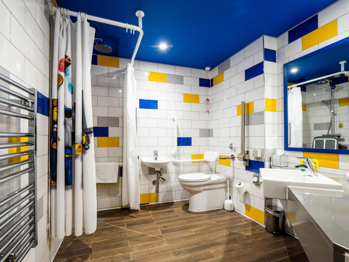 Bathroom 5, LEGOLAND(R) Windsor Resort, Windsor and Maidenhead