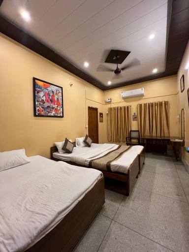 Bedroom 5, Cozy Inn, Varanasi