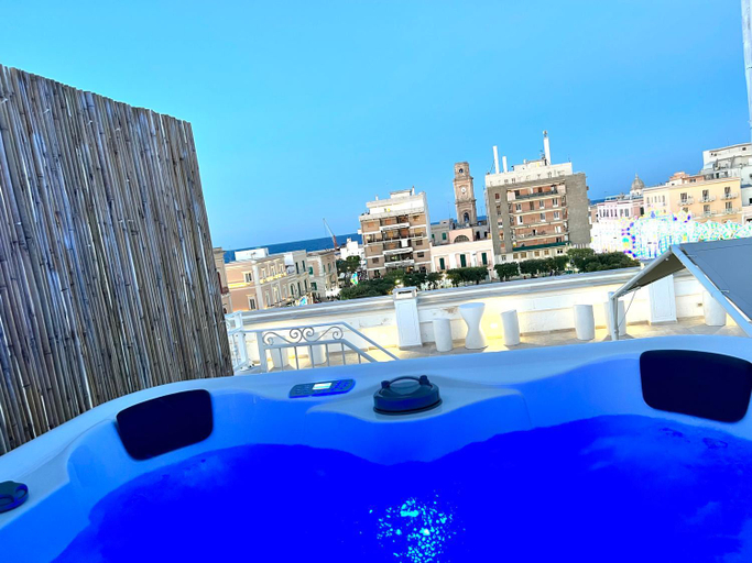 Others 2, Vittorio Emanuele Charming Suites, Bari
