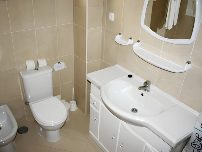 Bathroom 4, Apartamentos Carteia, Loulé