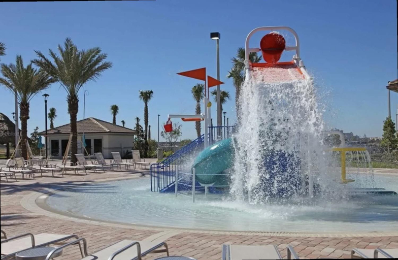 5, Themed 5Bd Family Villa w Pool & Spa Near Disney, Osceola