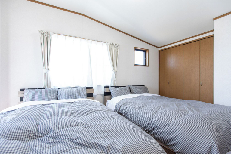 Room 5, AileHouse 3, Takasaki