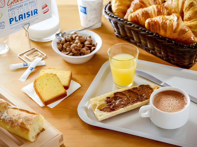 Food & Drinks 5, Hotel ibis budget Aix Les Bains - Gresy, Savoie