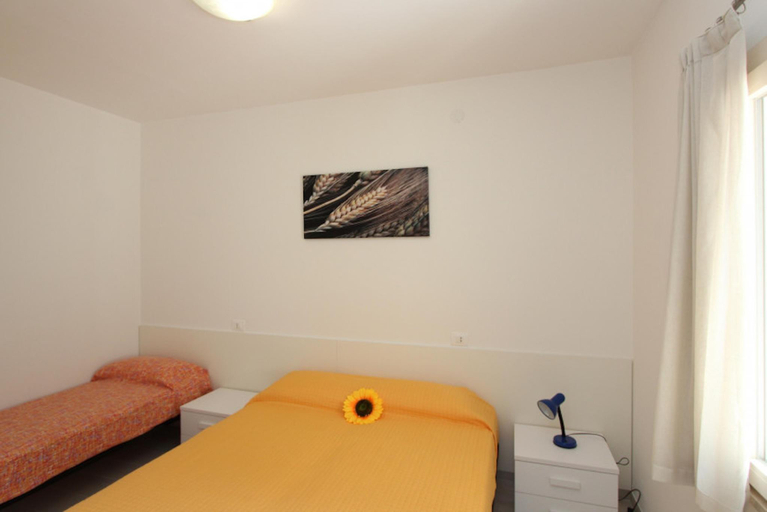 Bedroom 2, Gorgeous Villa close to the sea - By Beahost Rentals, Venezia