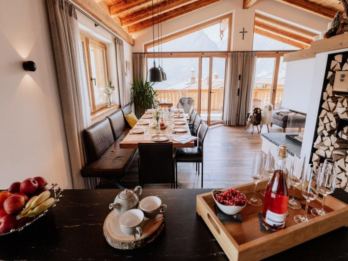 3, Nationalpark Chalet Tulpspitze, Zell am See