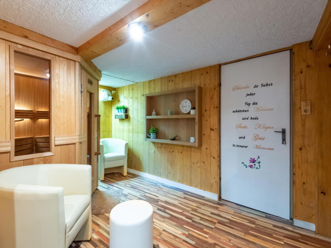 Others 4, Apartment in Bichlbach near Ski Slopes, Reutte