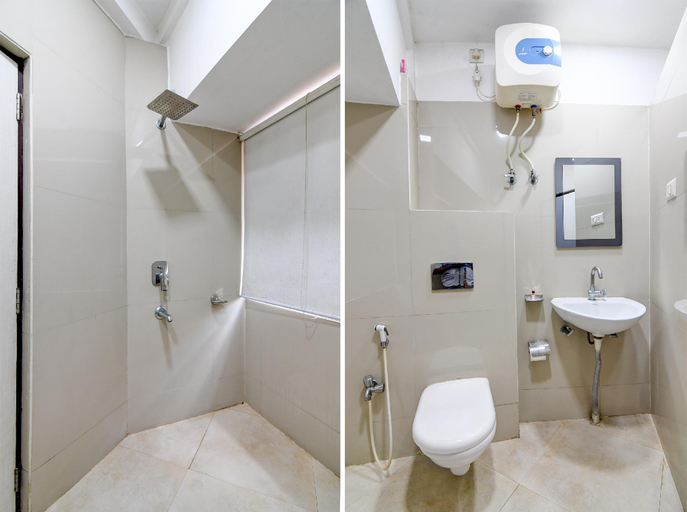 Bathroom 4, Hotel Q-Inn, Kolkata