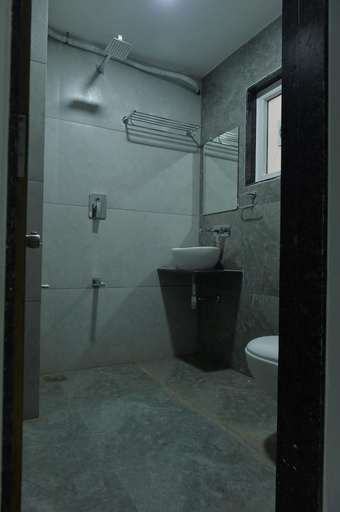 Bathroom, Hotel Sai Inn at Statue Of Unity, Narmada