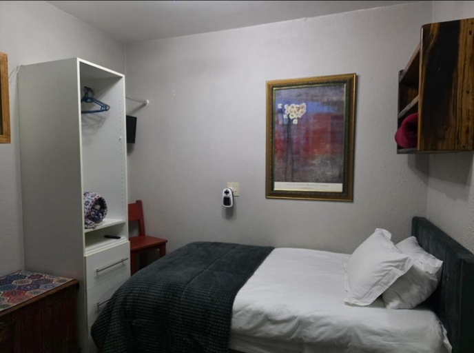 Bedroom 3, Epicure Home Guesthouse, Ekurhuleni