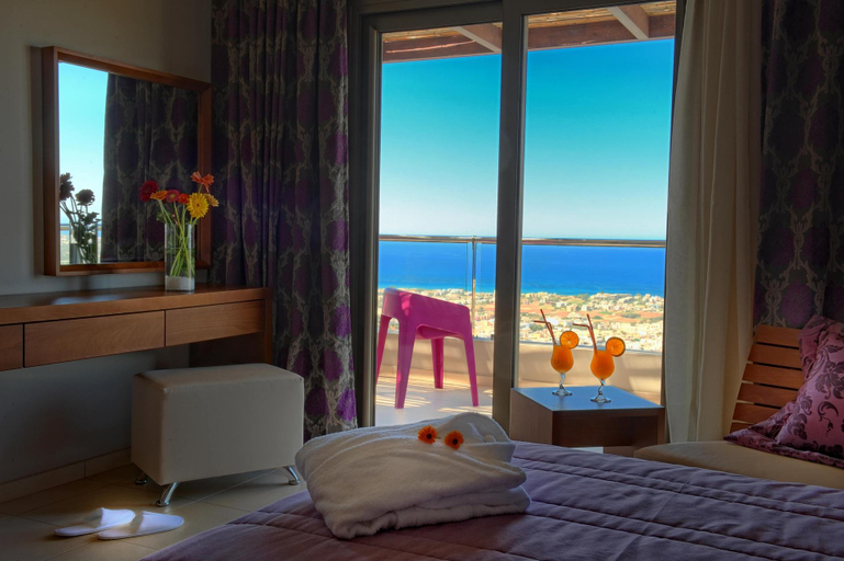 Bedroom 3, Royal Heights Resort, Crete