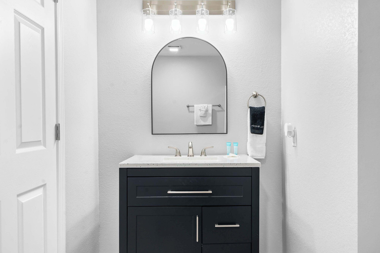 Bathroom 4, Waterview Oasis Stay for 4, Stone