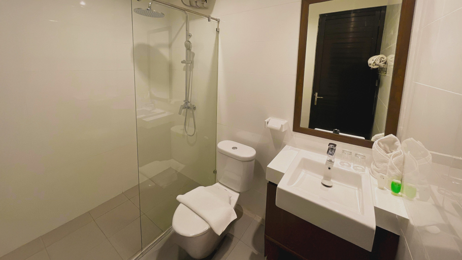 Bathroom 5, UMASAN COLIVING & RESTO PONDOK INDAH, South Jakarta