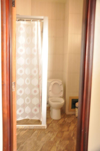 Bathroom 3, Easy View Hotel, Mbarara