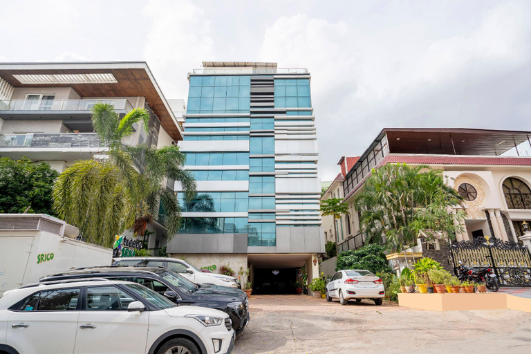 Exterior & Views 1, Treebo Srico, Banjara Hills, Hyderabad