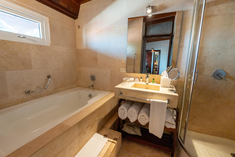 Bathroom 5, GHL Collection Armeria Real Hotel, Cartagena de Indias