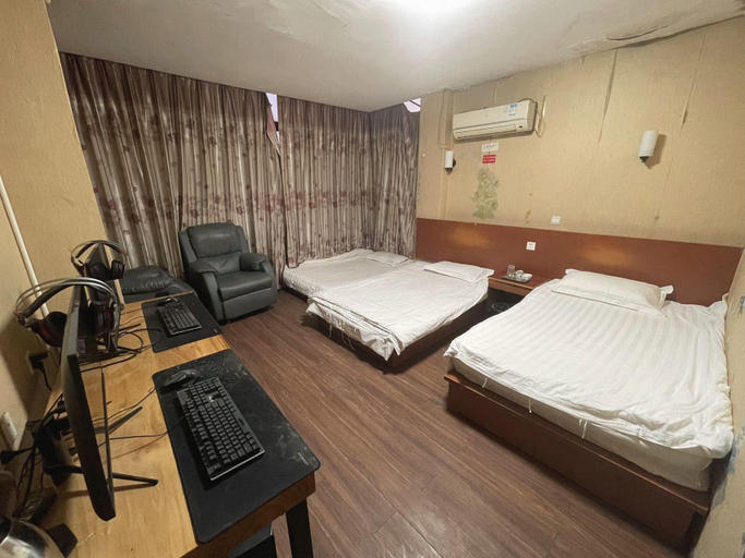 Bedroom 2, Xiongying Hostel, Shanghai